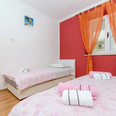 Mateo Apartment *